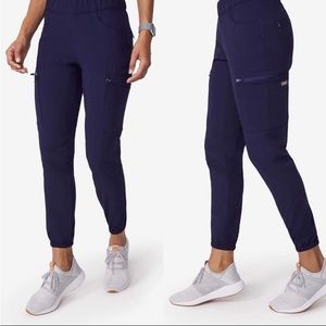 FIGS Women Lima 2.0 - 12 pocket jogger scrub pants